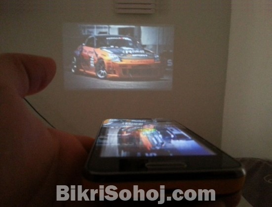 Powerful projector mobile